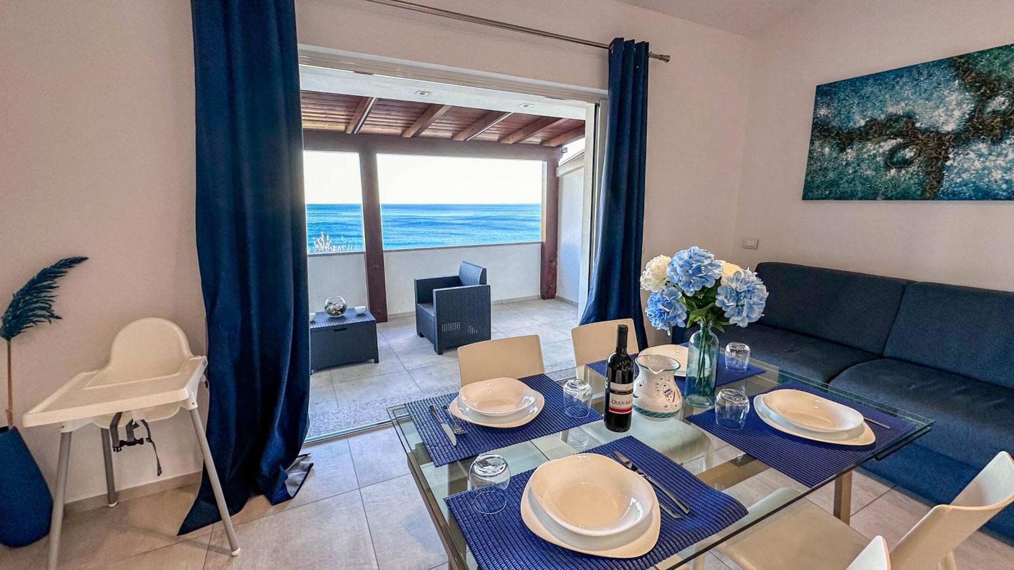 Mama House Con Vista Mare Lägenhet Cala Gonone Exteriör bild