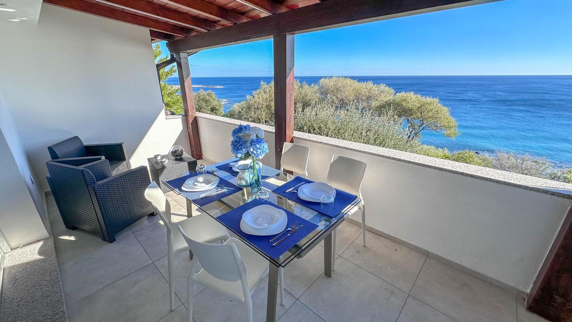 Mama House Con Vista Mare Lägenhet Cala Gonone Exteriör bild