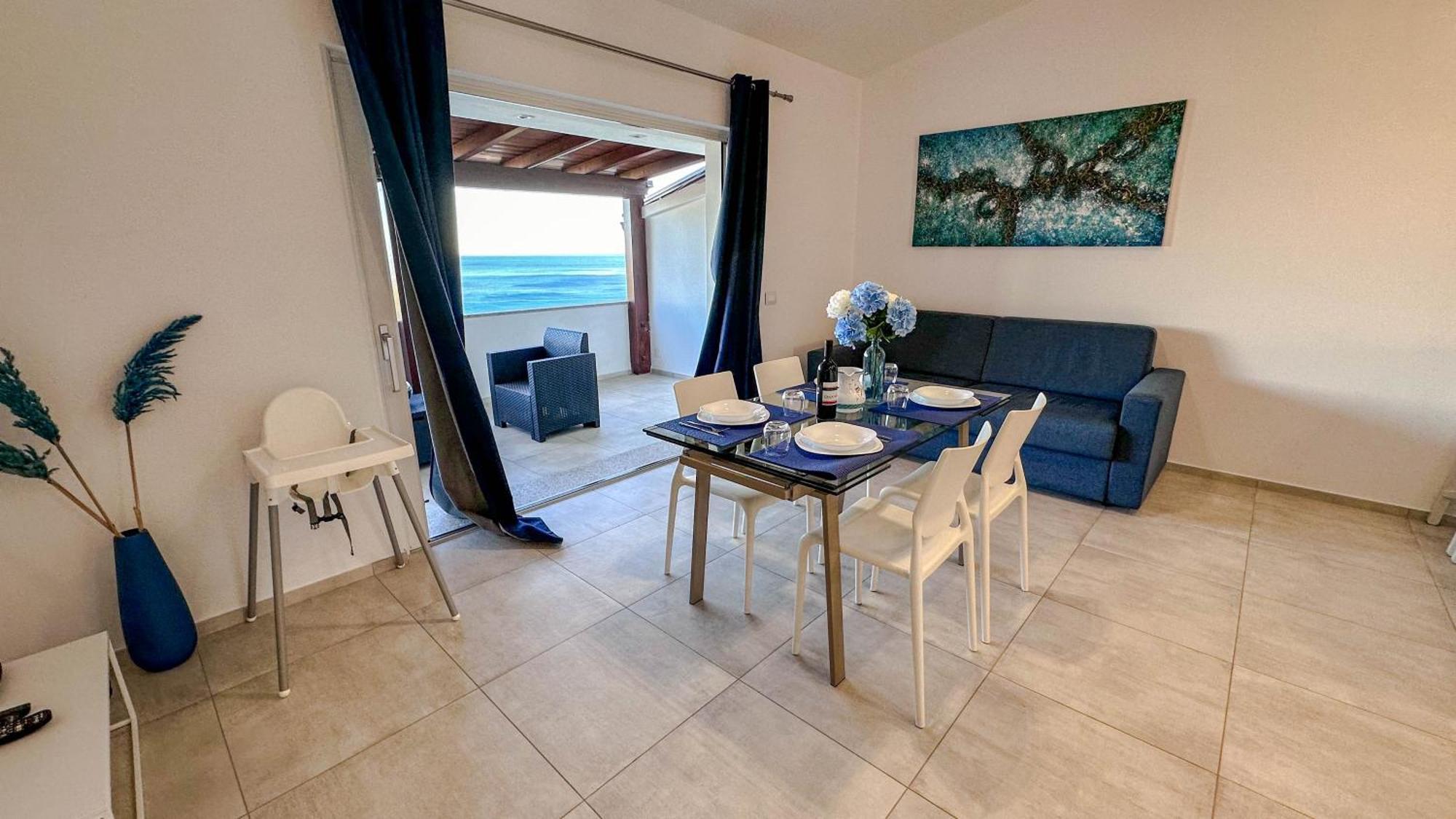 Mama House Con Vista Mare Lägenhet Cala Gonone Exteriör bild